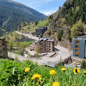Apartamento Estudio Encantador 2 Camas, Netflix Y Wifi, Relax Y Confort, Canillo